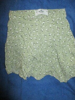 Hollister Floral Skater Short Mini Skirt Green Size XS